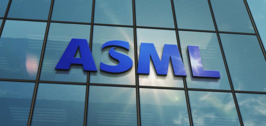 You are currently viewing ASML Invests €1.3bn in French AI Star Mistral, Boosting Europe’s AI Ambitions