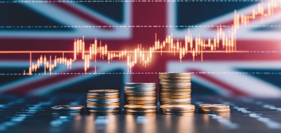 Read more about the article UK Finance Giants Launch Campaign to Help Britons Start Investing